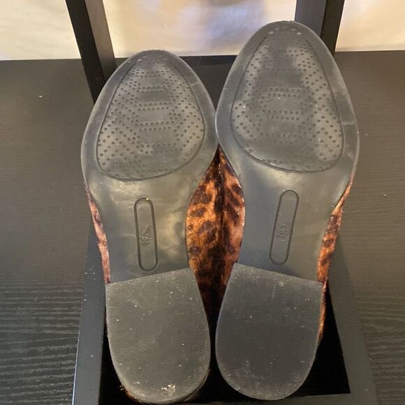 Faux low pile fur leopard print shooties size 7.5 - Picture 7 of 7